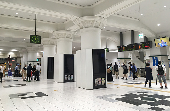 JR三宮駅の中央口改札付近
